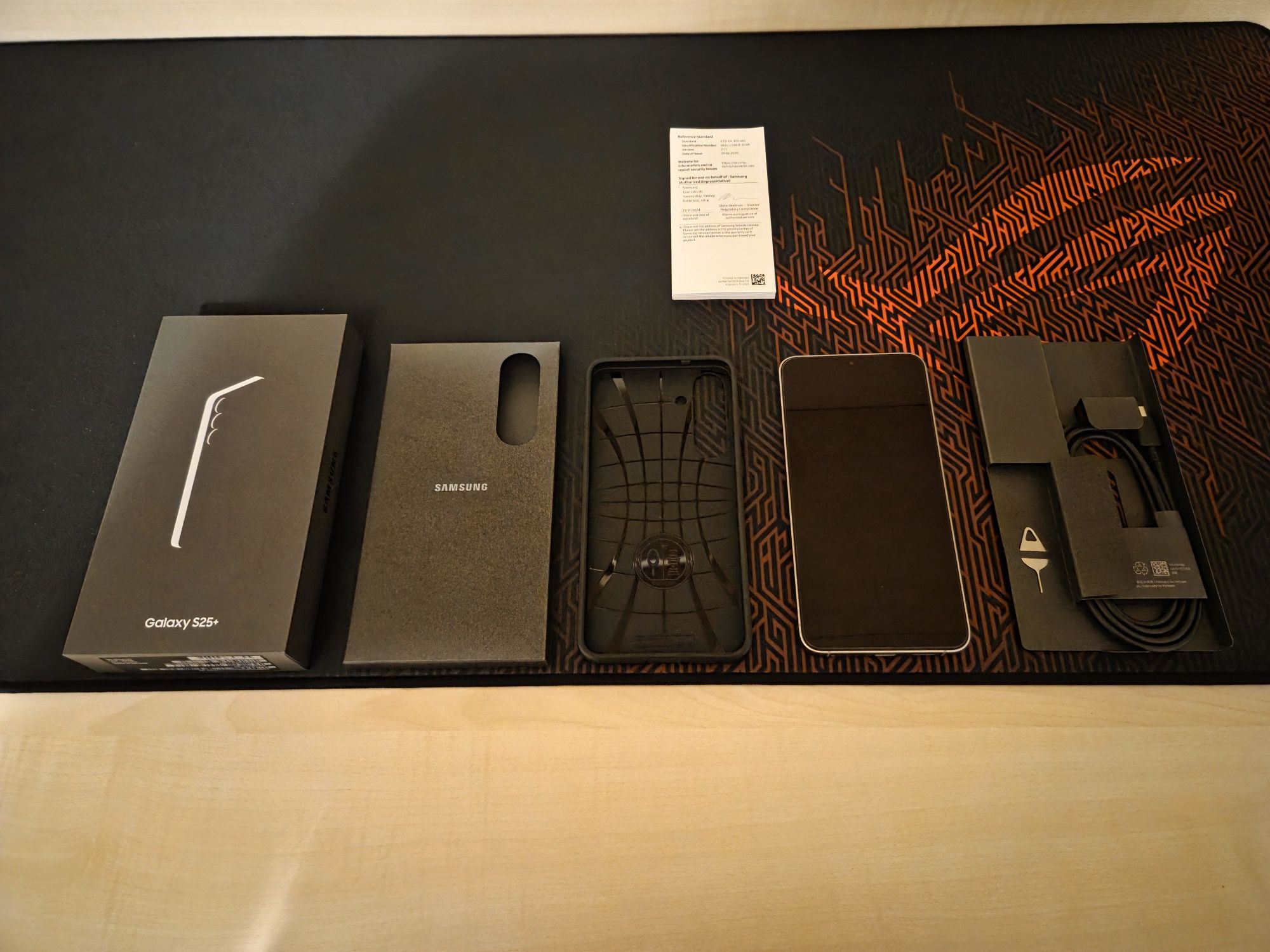 Samsung Galaxy S25+ S25 Plus 12GB | 256GB Silver Shadow DualSIM EUX
