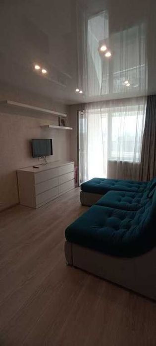 Сдаётся 2-х комнатная квартира пр. Науки, 112