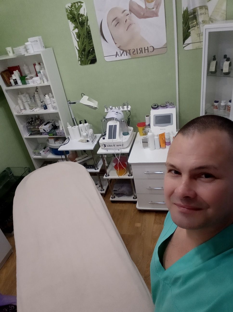 Масаж. Мануальна терапія .Медичний , спортивний , антицелюлітний