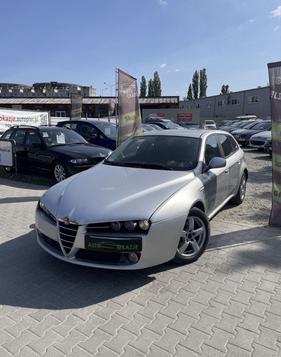 Alfa Romeo 159/1.9d// klima// hak // alu// 6 biegów// skóry//elektryka