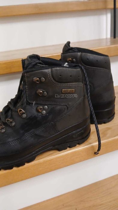 Buty trekkingowe LOWA Gore-Tex rozmiar  42