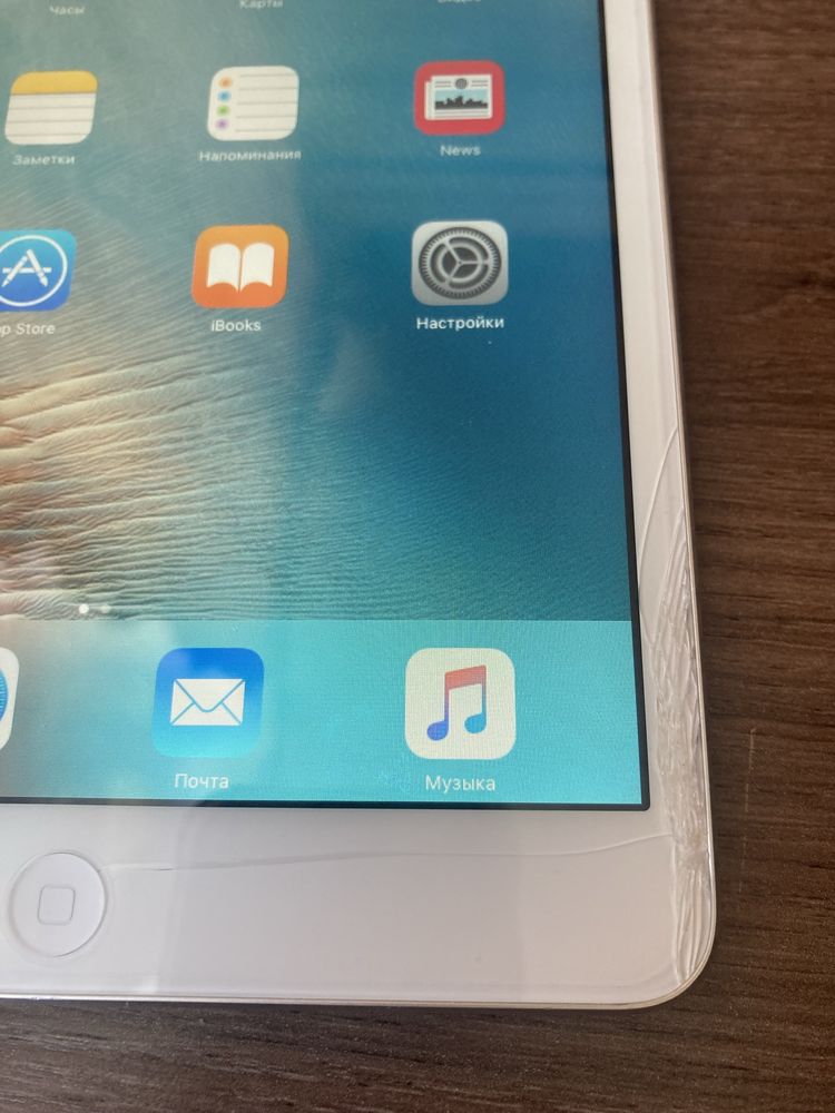 Продам Ipad mini