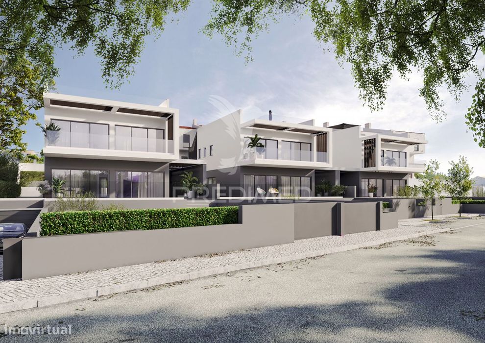 Terreno Para Construção De Moradia Em Banda