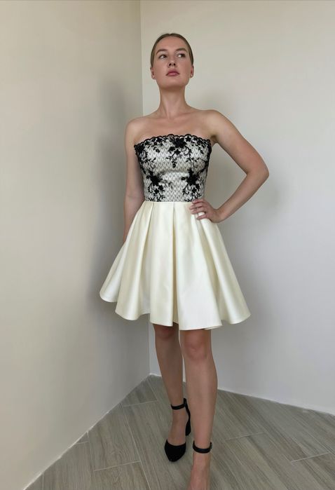 Коктейльна сукня