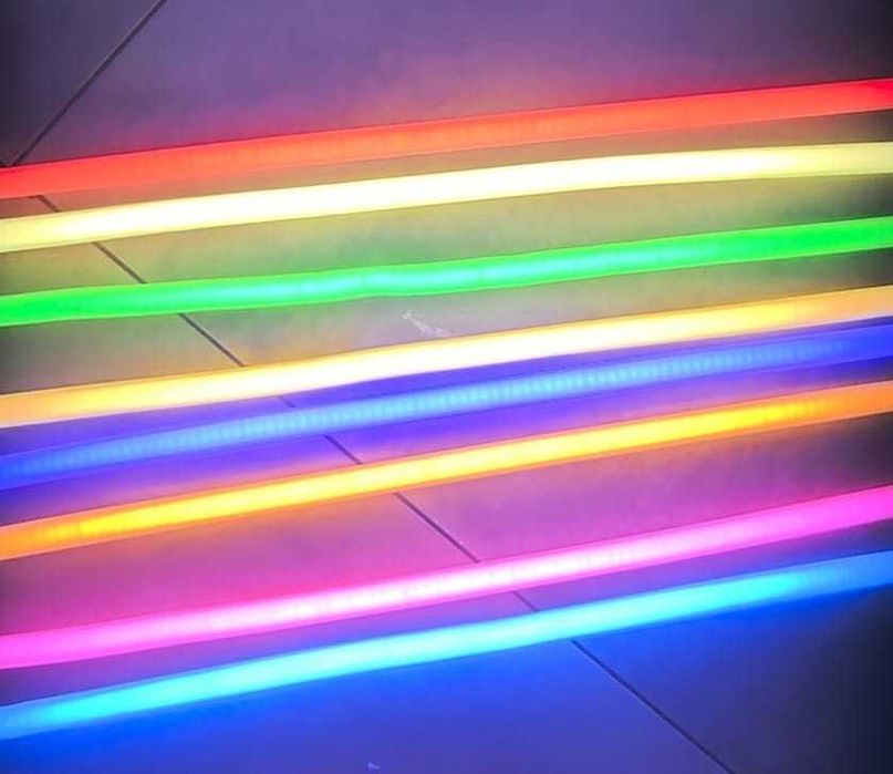 NEON LED o dł. 1m  8 szt., każda w innym kolorze - SUPER EFEKT 230V