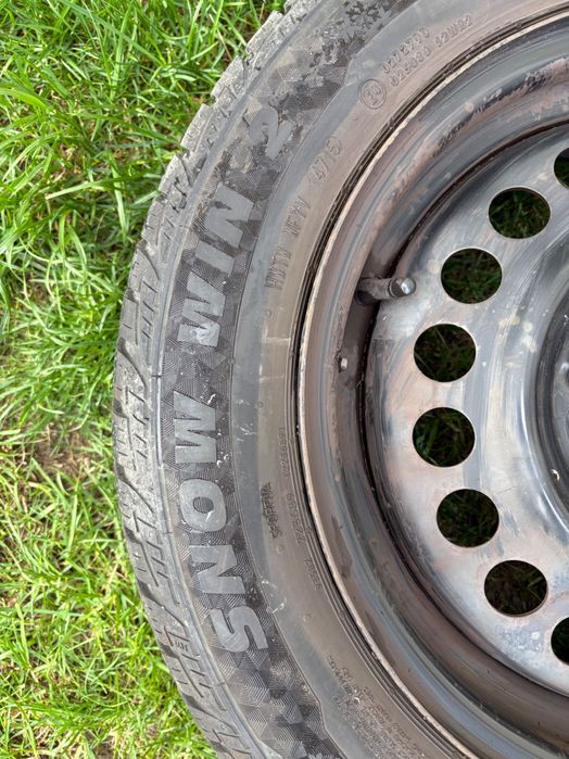 Opony zimowe 175/65 R 15
