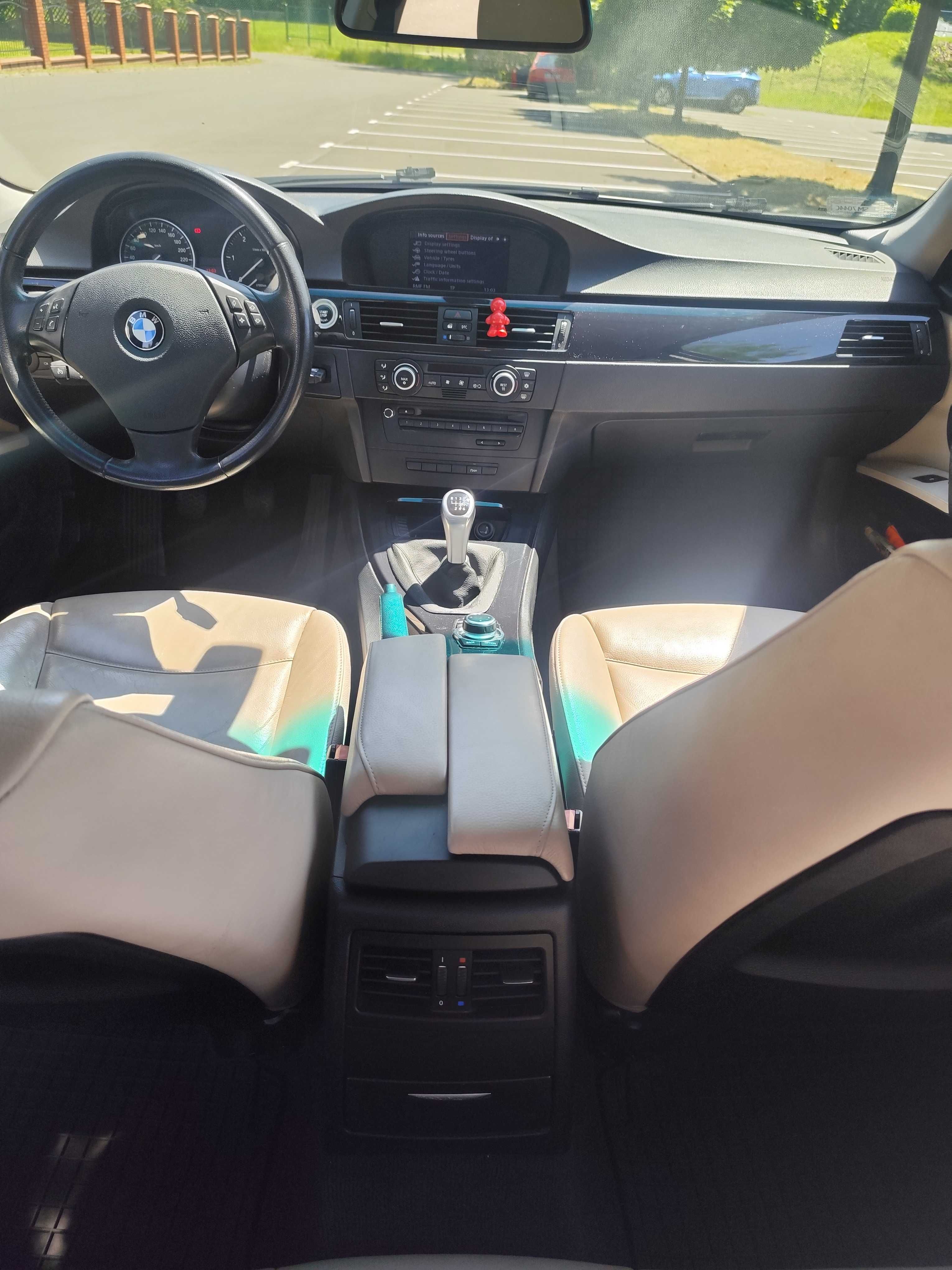 BMW E90 318d sedan facelift 2008