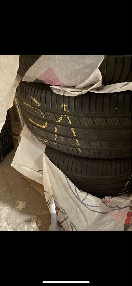 Продам резину 265/60 R18 Michelin 4 шт