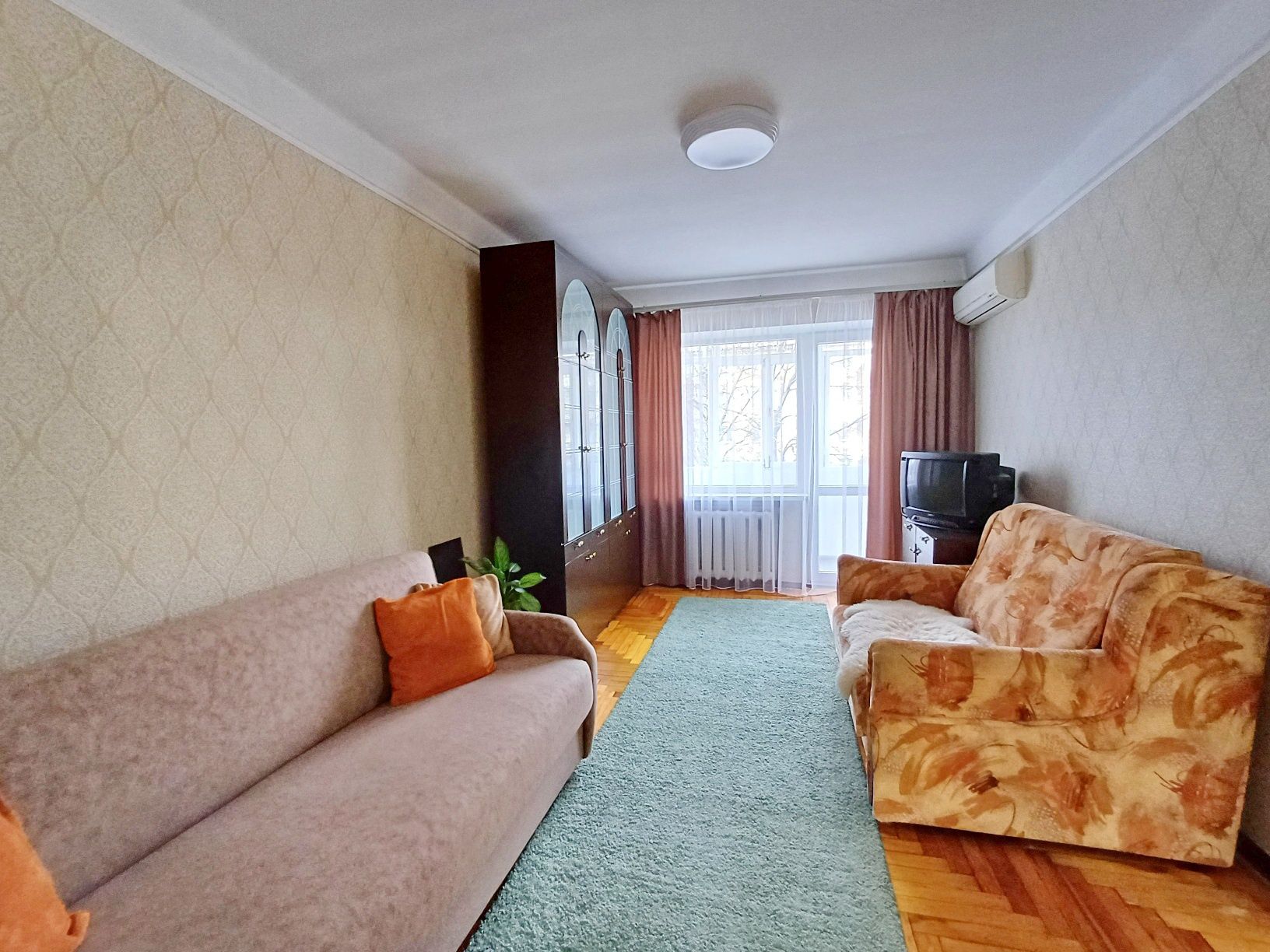 Квартира, 2 кімнати, Полякова 3-Б, поверх 3, ремонт