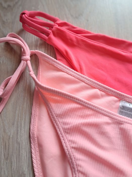 Bikini, stroj kapielowy L