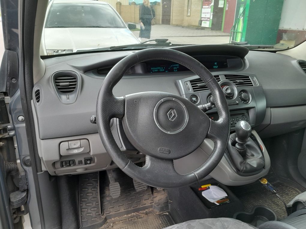 Продам Renault Scenic 2
