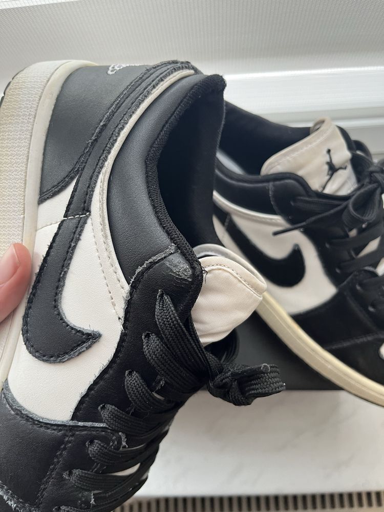 Nike Air Jordan 1 Panda