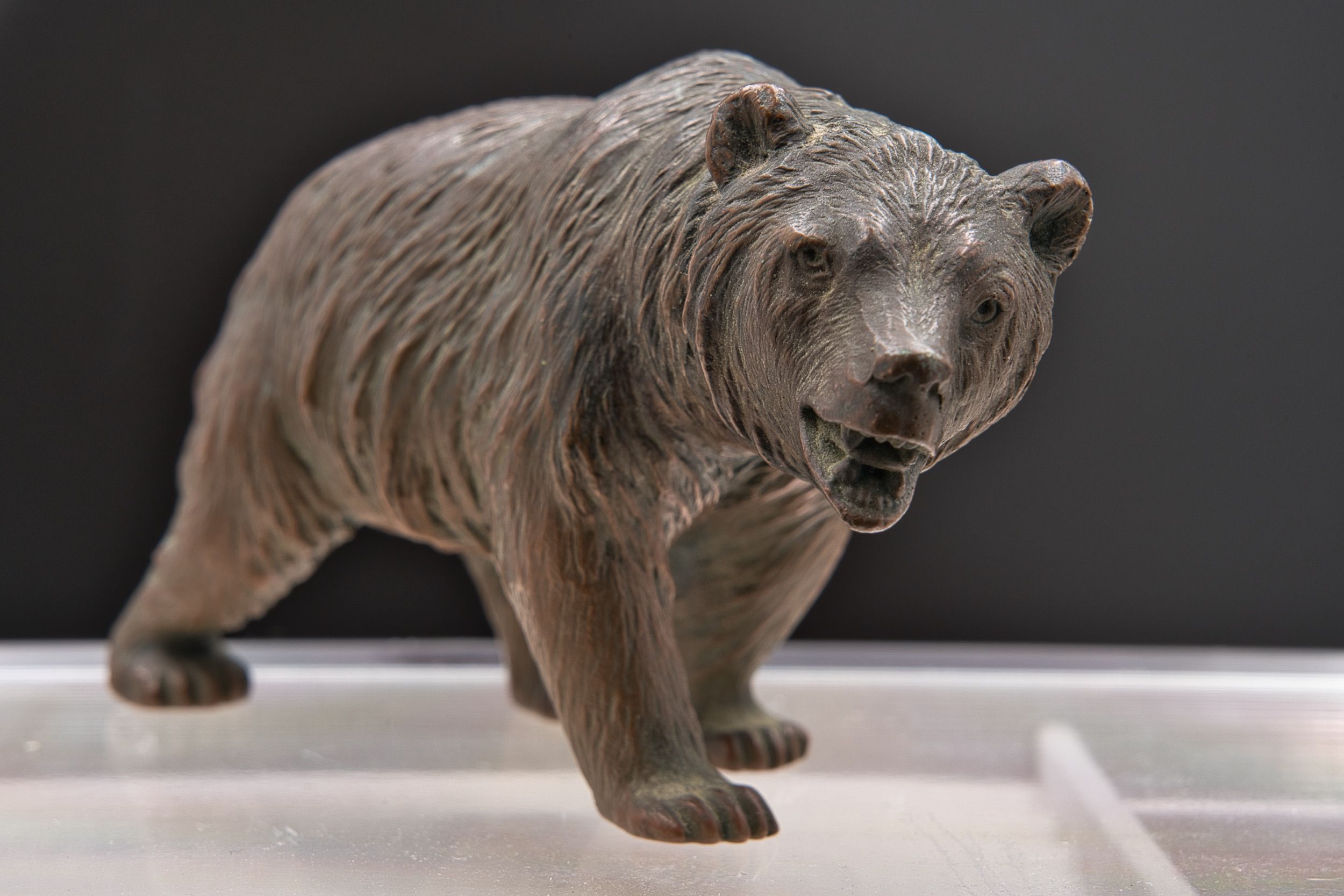 Estatueta urso bronze