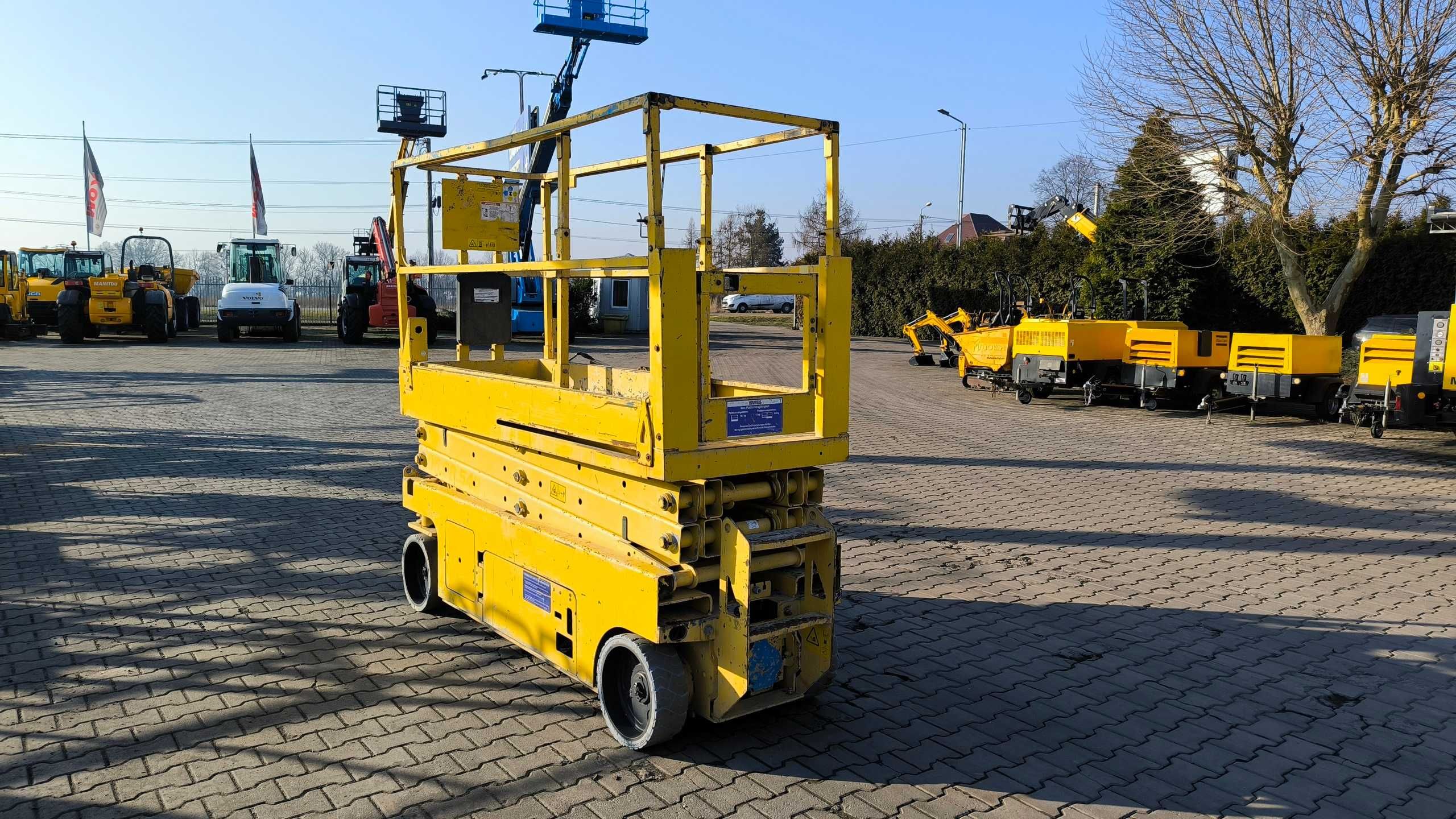 Podnośnik nożycowy Genie GS 2032 rok 2007 cena 13500 netto