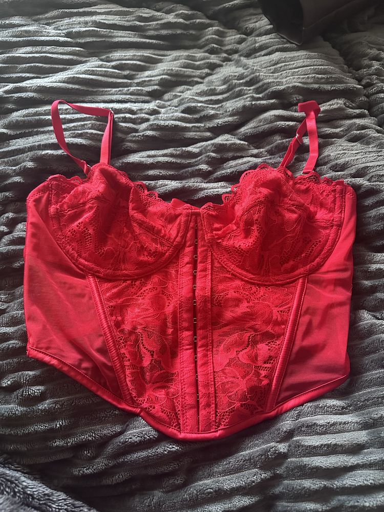 Кружевний корсет зі спицями Primark