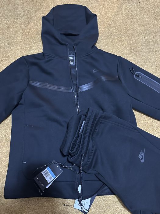 Nike tech preto