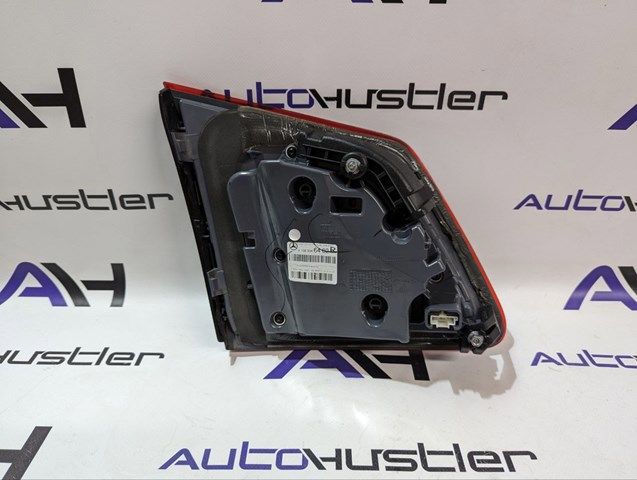 Фонарь задний внутренний правый GLS