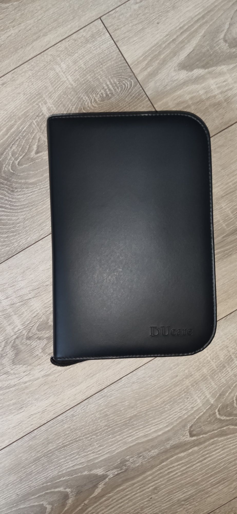 Etui na pędzle do makijażu dwupoziomowe