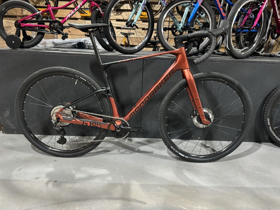 Piekny gravel Mondraker Arid rozm XL 54 cm