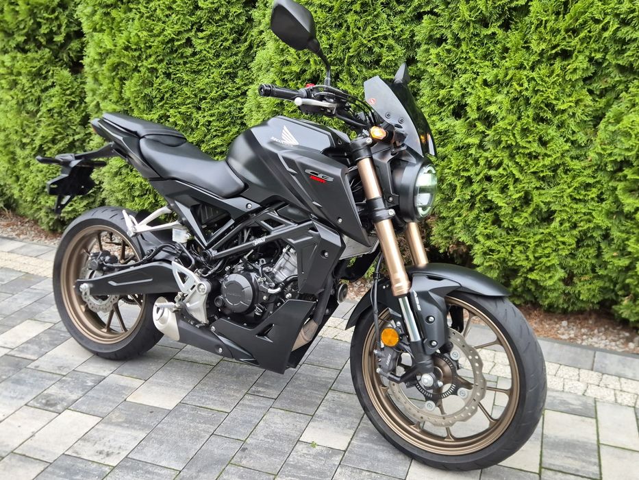 Honda CB 125 R abs 8000km UDOKUMENTOWANY Idealny STAN B a1