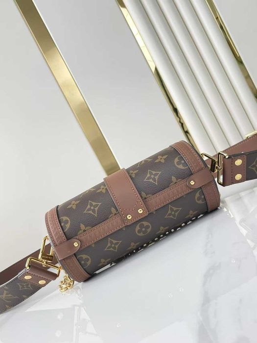LOUIS VUITTON Papillon Trunk