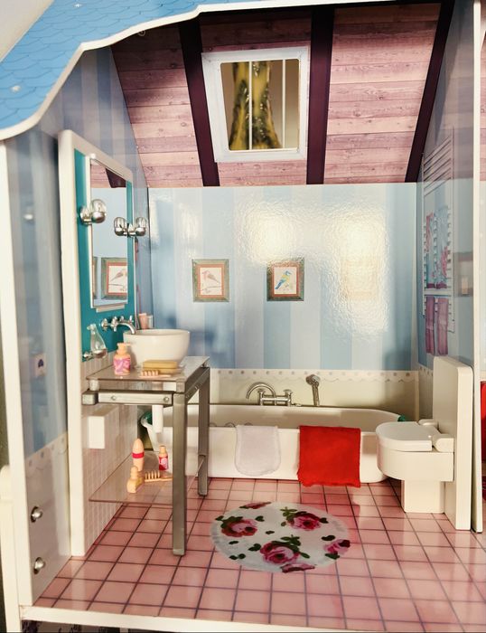 Casa de Bonecas com 3 andares