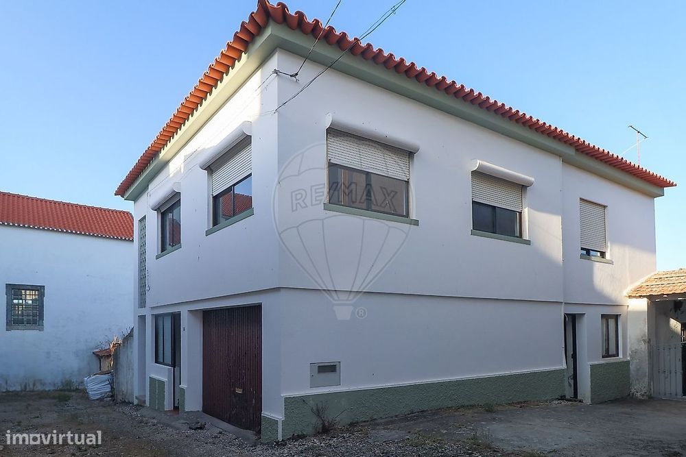 Moradia T4 para venda