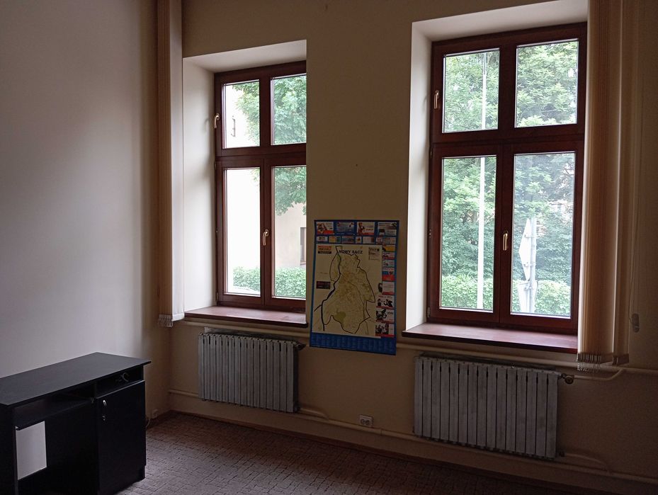 Nowy Sącz - lokal na biuro/kancelarię/mieszkanie 100m2