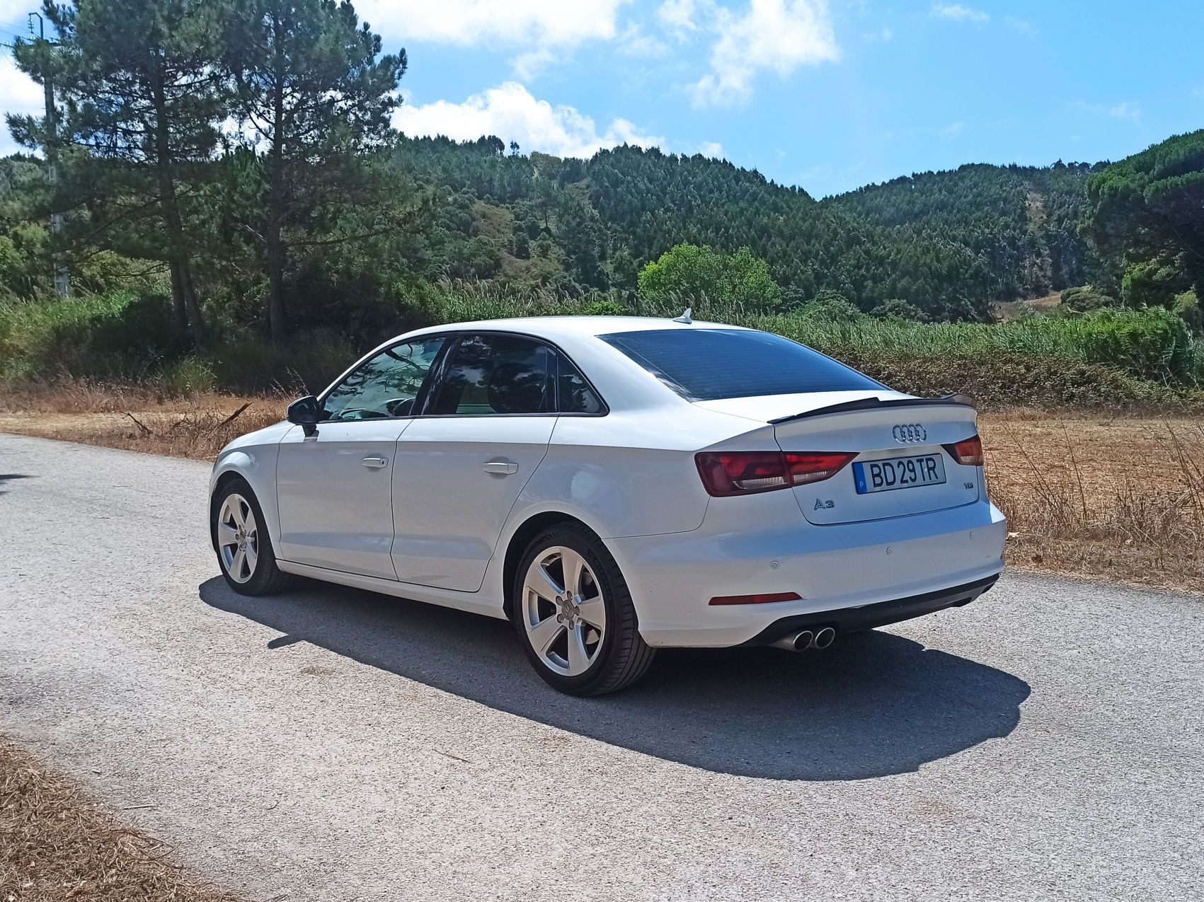 2016 Audi A3 Limousine 2.0 TDI