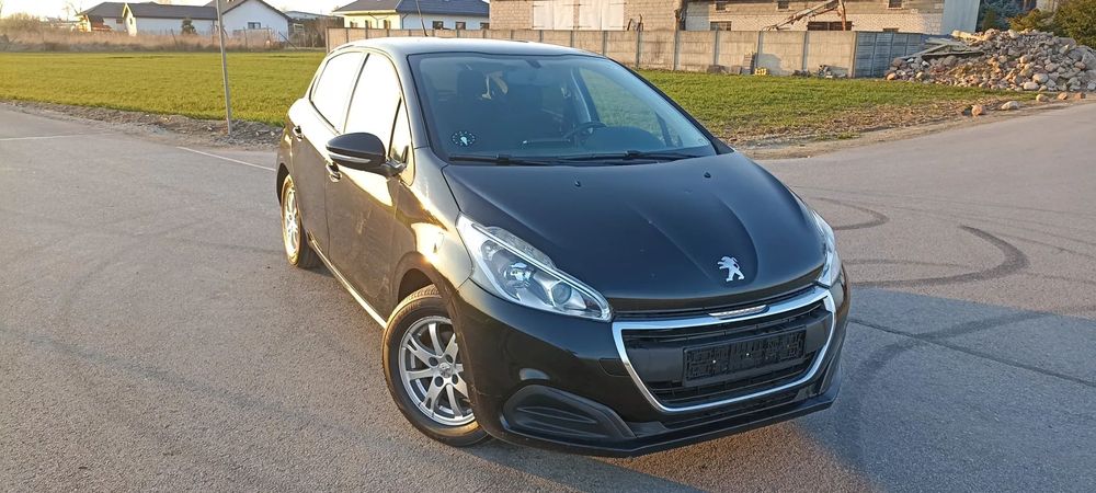 Peugeot 208 1,2 82 konie , Pakiet Style , zadbany i bezwypadkowy , mogę zamienić