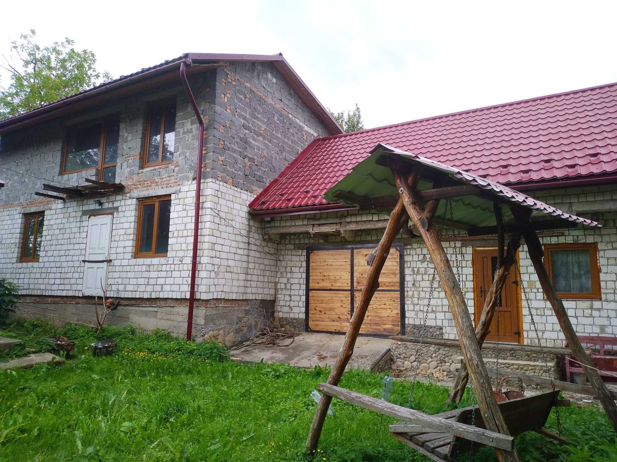 Продається 2 будинки дешево