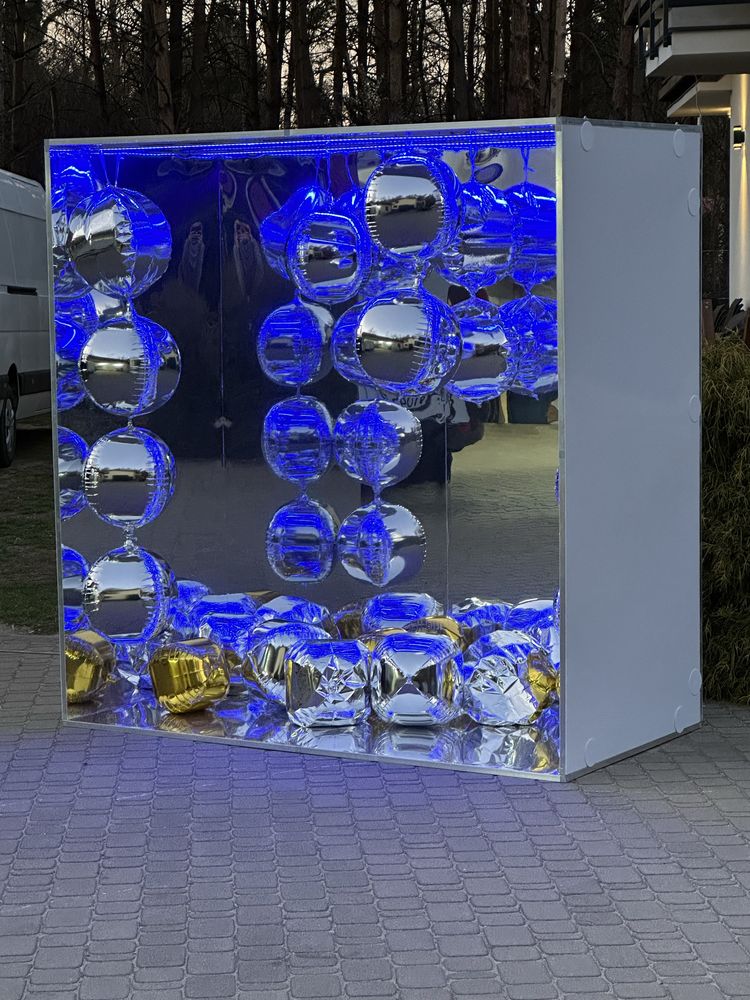 Mirror box 220x200x100 Producent