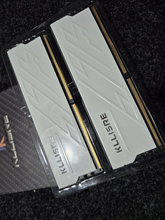 Memória RAM Kllisre DDR4 16GB (2x8GB)