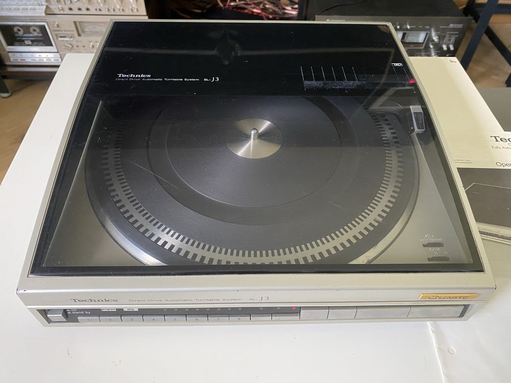 Gramofon Technics SL-J3