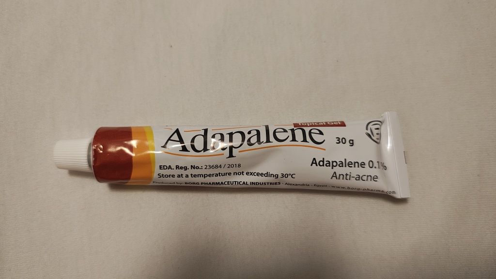 Krem na zmarszczki i trądzik Adap lene Witamina A