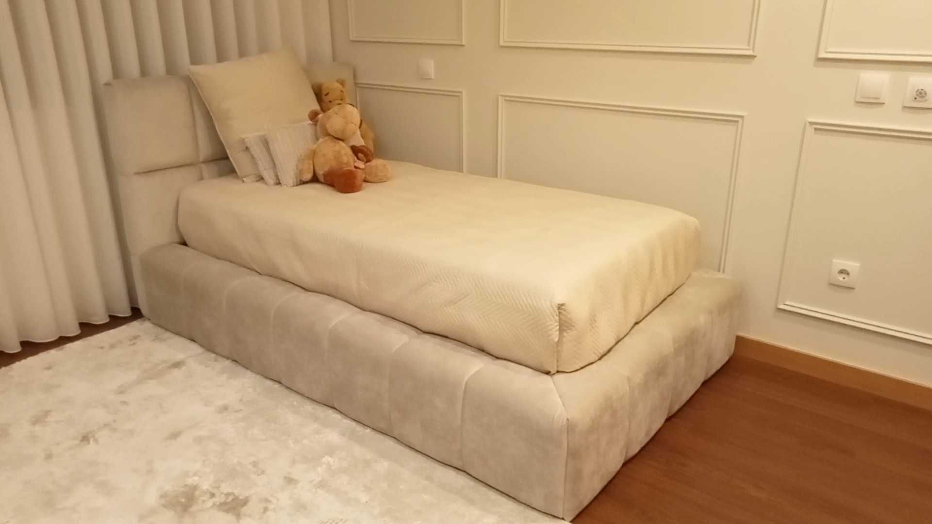 Cama Arabella estufada p/colchão 90x190 NOVA