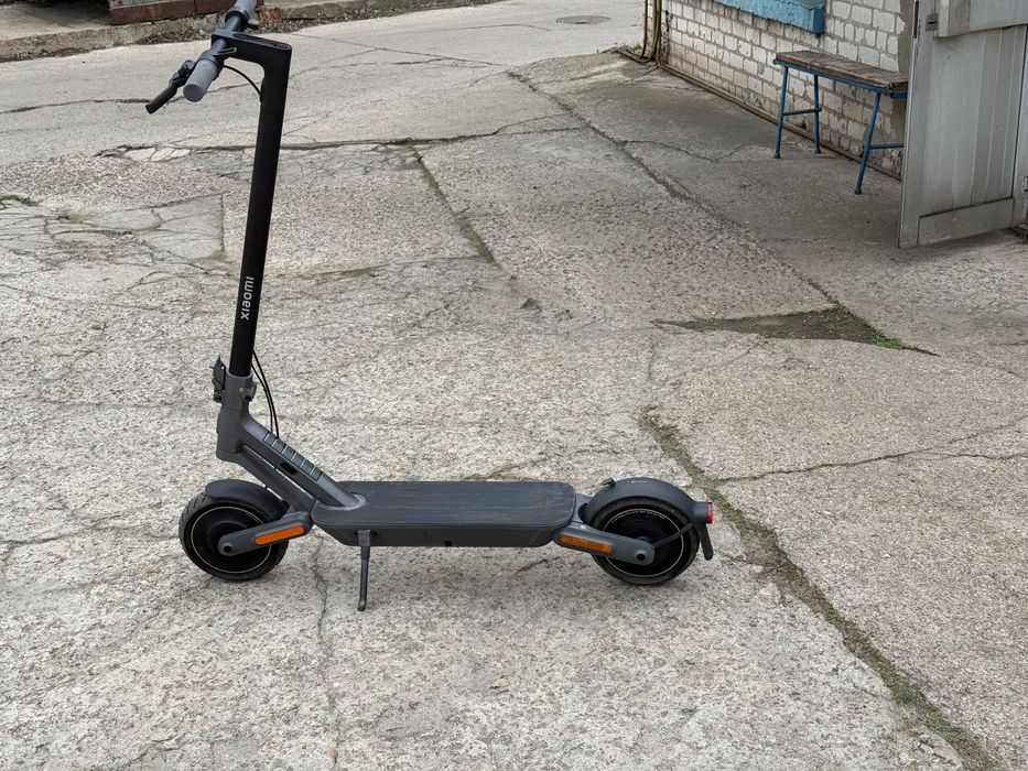 Електро самокат Xiaomi Electric Scooter 4 Ultra