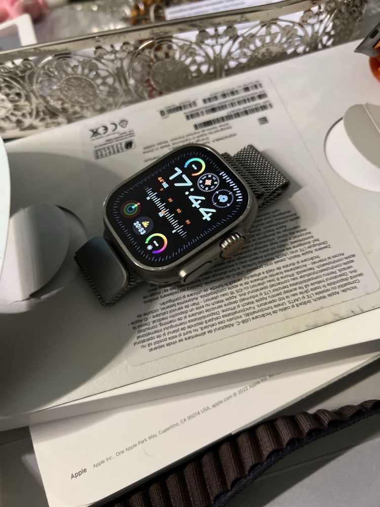 Apple Watch Ultra + 10 pasków
