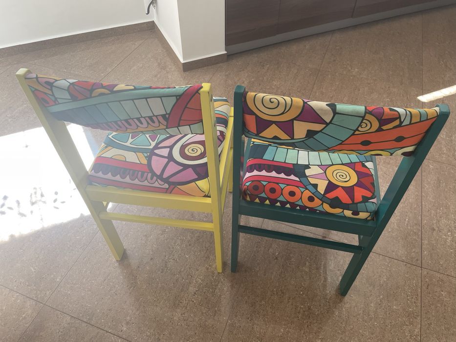 Kszesła 2 sztuki komplet