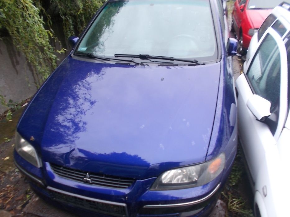 Mitsubishi space star kolor niebieski 1.6 benzyna przeznaczona na częś