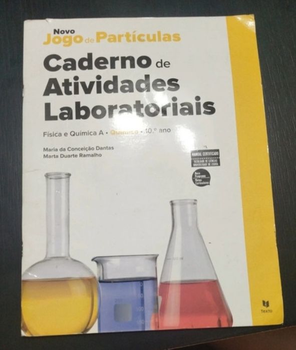 Caderno de atividades Laboratoriais física e química A 10 ano