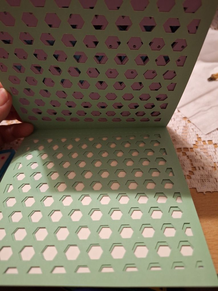 Blok papieru perforowanego 13x13cm