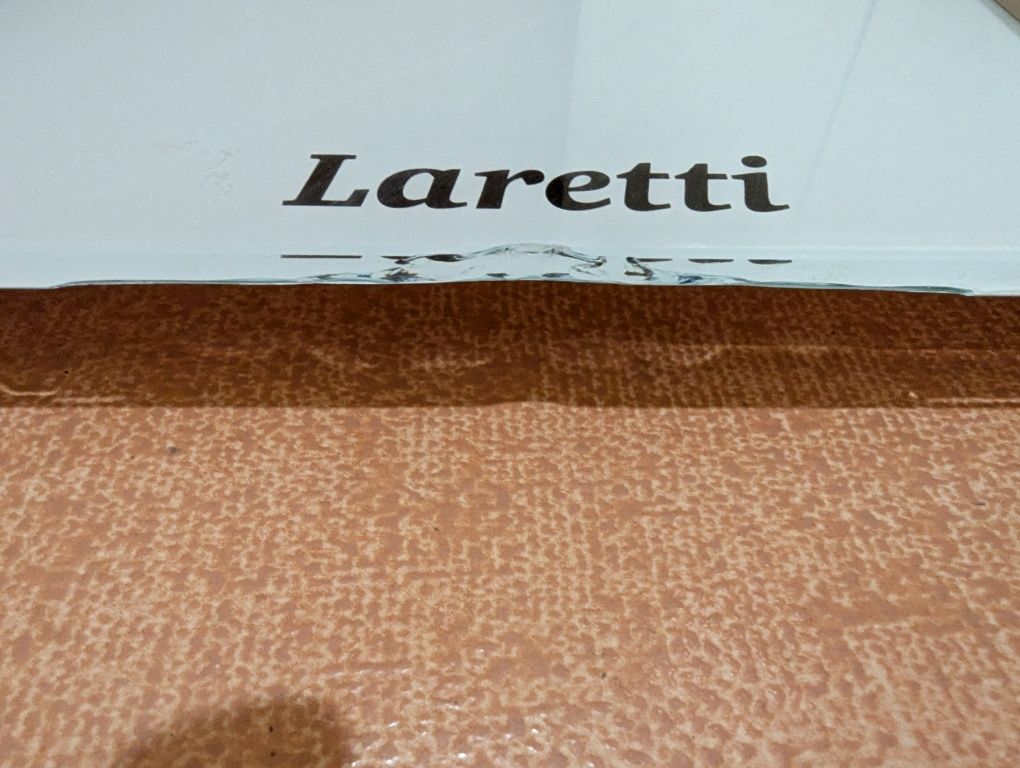Продам ваги підлогові електронні діагностичні Larerri LR BS0015