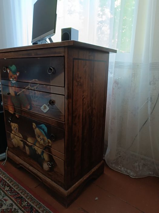 Шафа дитяча,комод,ліжечко