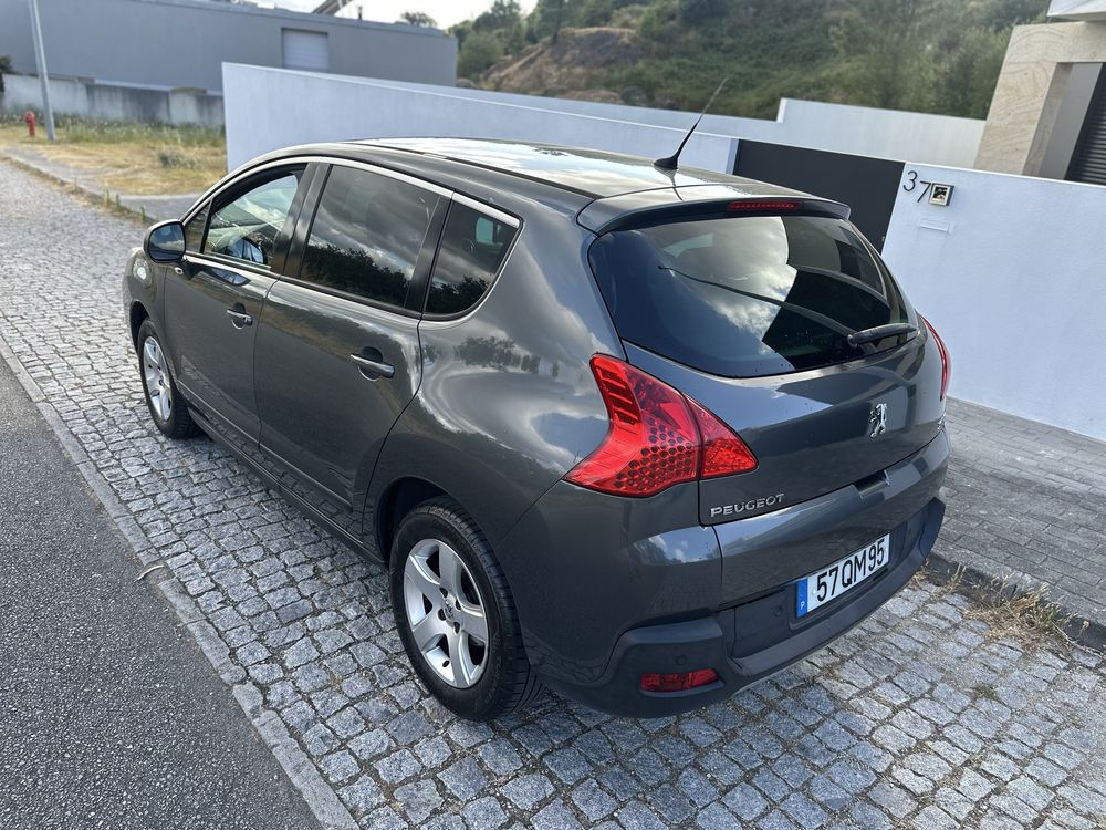 Peugeot 3008 1.6 HDI 115cv - 2013 - GPS
