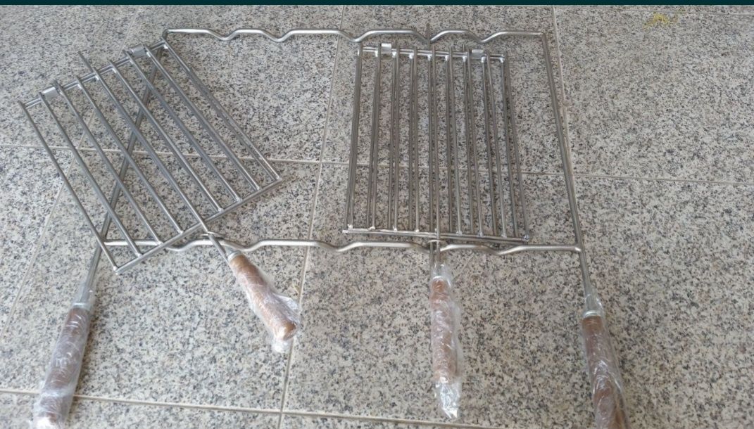 Varios Grelhadores em inox