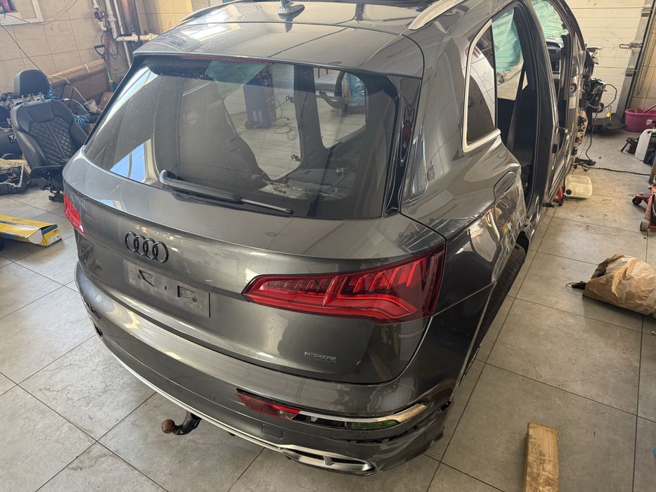 Audi Q5 80A 2020r 2.0 plug-in hybrid niski przebieg