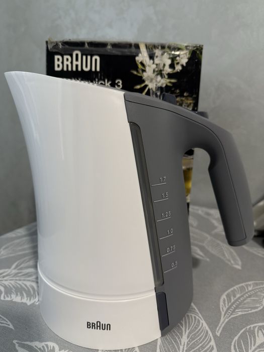 Продам чайник Braun