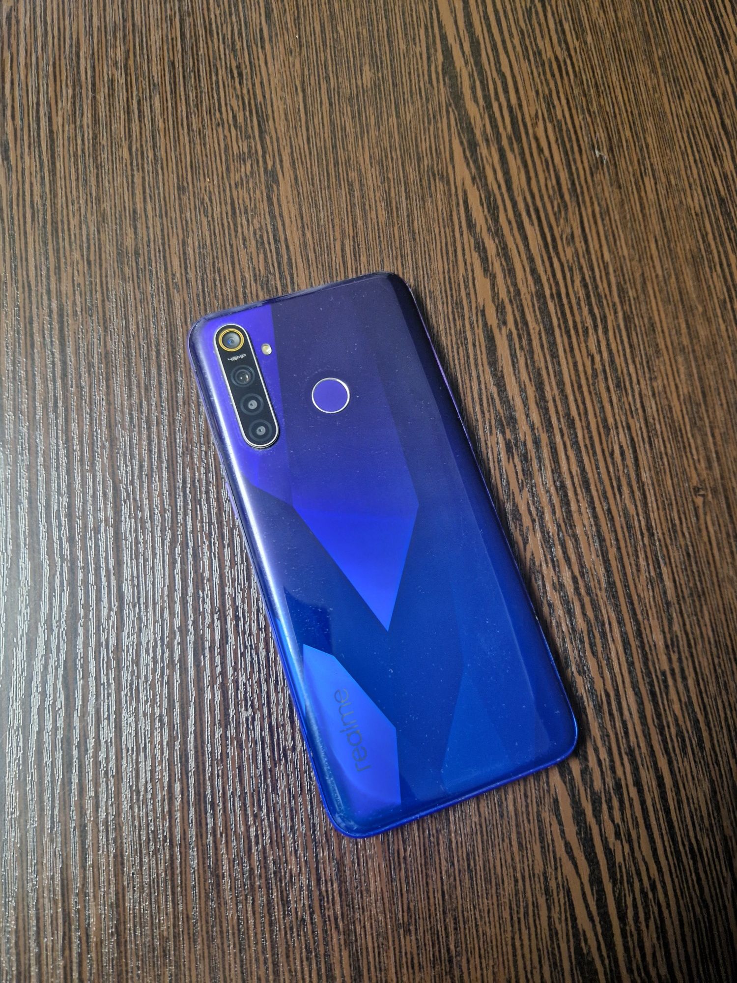 Realme 5 pro память 4/128