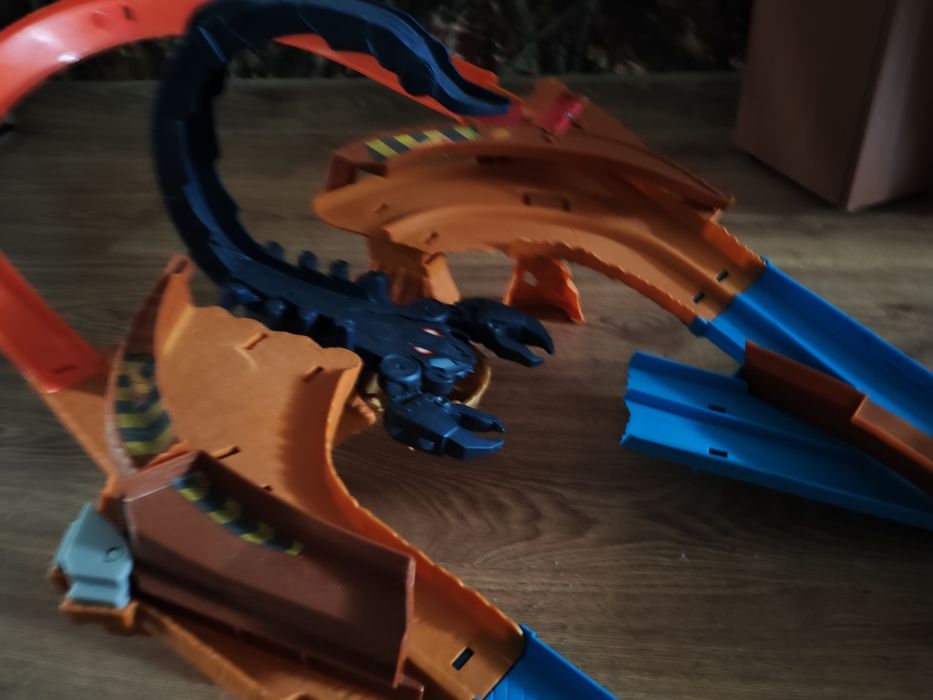 Трек Hot wheels,хот вилс жало скорпиона